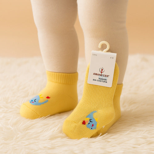 Medias Bebe Bambu Sin Costura Pack X4 Mixto Estampado 8-12